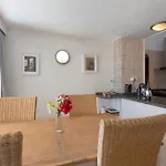 Poris פוריס דה אבונה